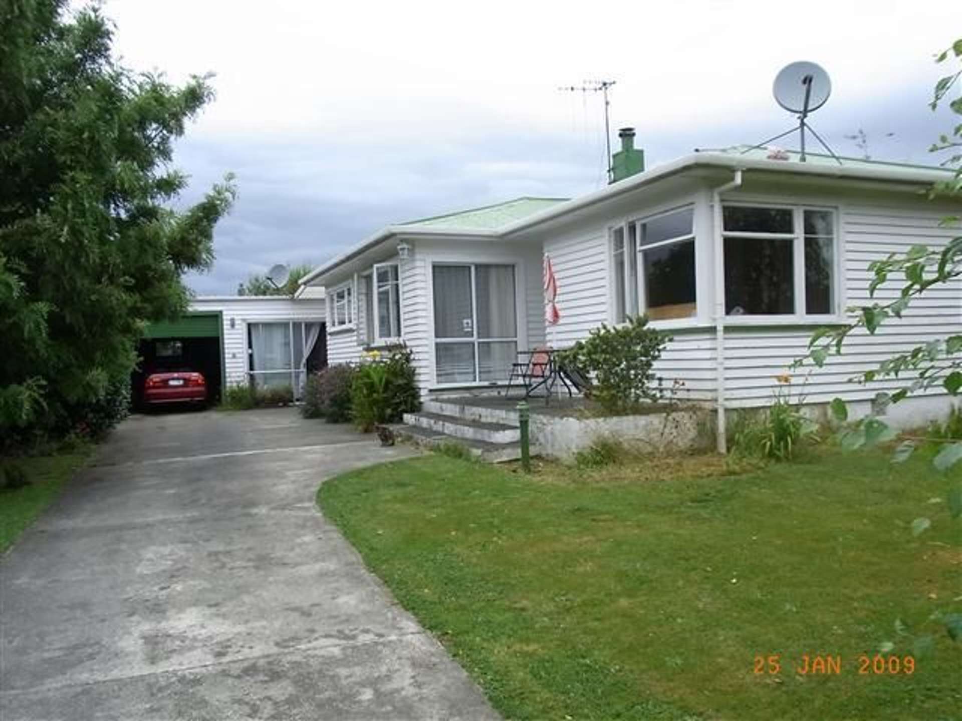 44 Parker Avenue Levin_0