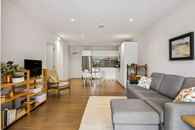 105/74 Victoria Street_3