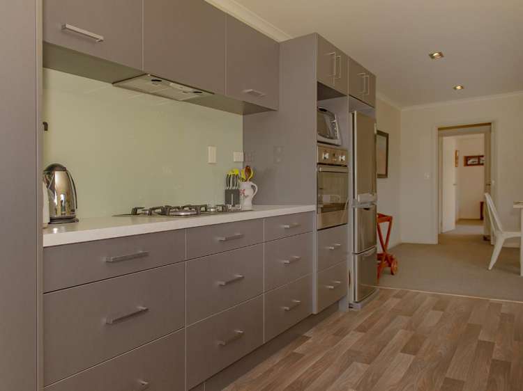9 Taunui Place Cooks Beach_11