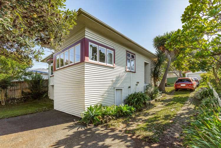 7 Rossmay Terrace Mount Eden_11