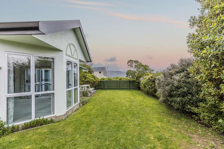 1 Tombane Terrace Papakowhai_18