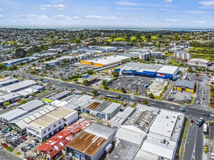 8/18-22 Clark Street New Lynn_12