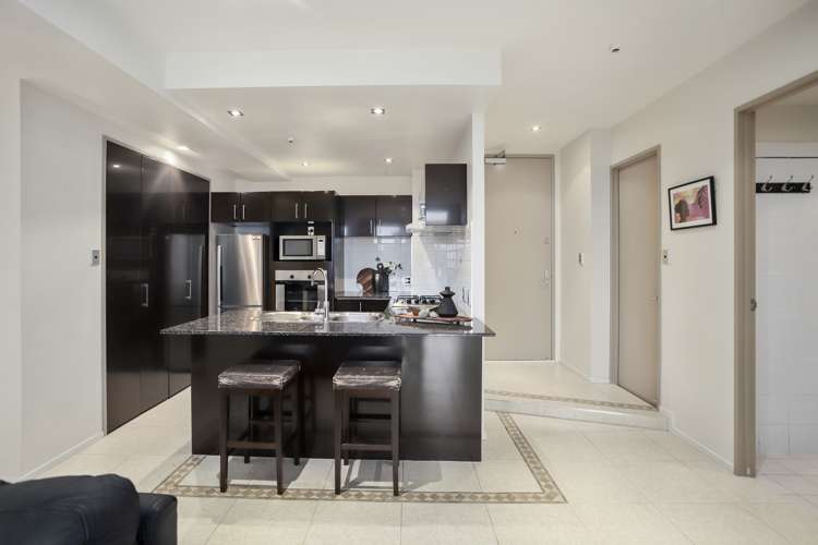 19/30y York Street Parnell_15