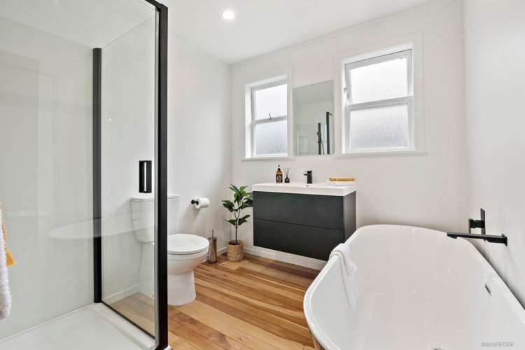 21 Fairfax Avenue Northcote_6