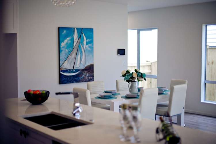 12 Carrygawley Road Flat Bush_23