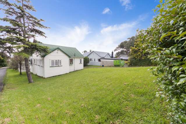 249 Golf Road Titirangi_4