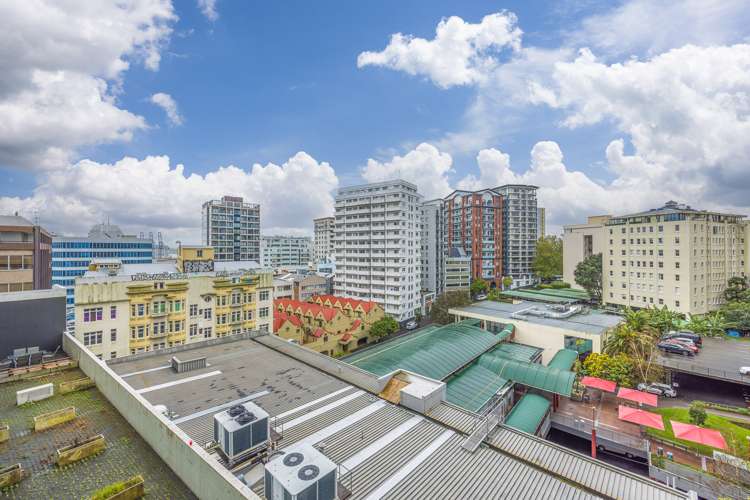 825/10 Waterloo Quadrant Auckland Central_11