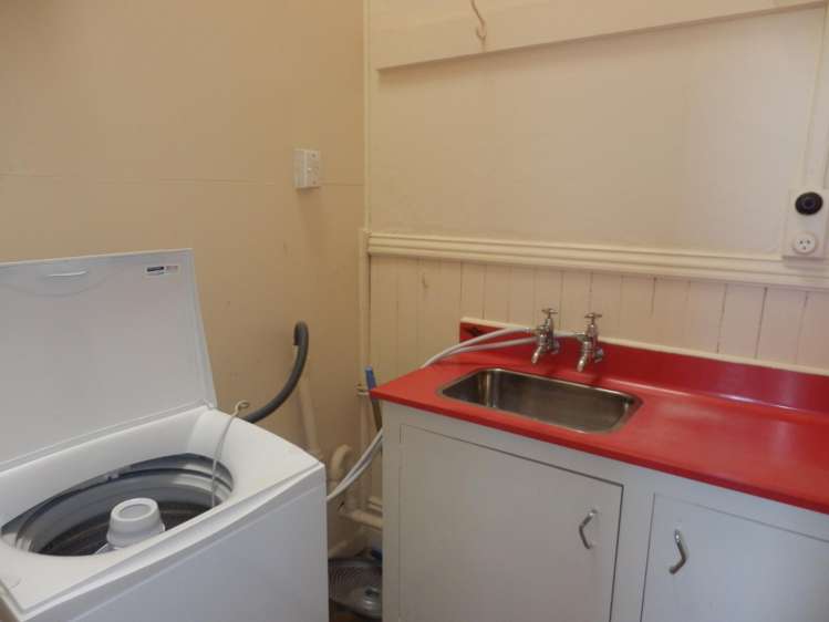  4/76 Tay Street Invercargill_7