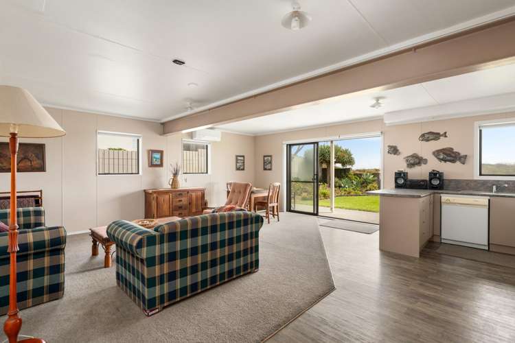 165 Oceanbeach Road Mt Maunganui_28