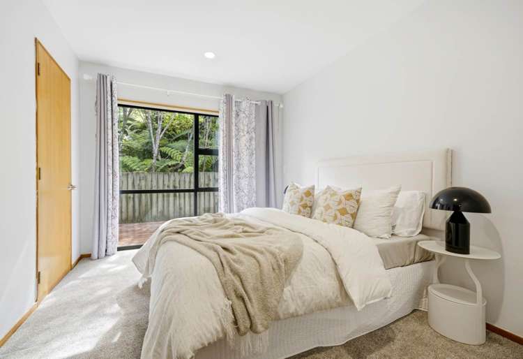 11 Highwood Grove Torbay_12