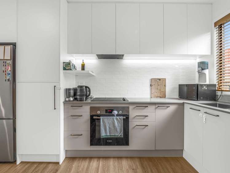 5/32 Leybourne Circle Glen Innes_5