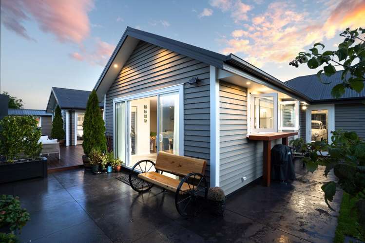 46 Carnaveron Drive Lincoln_19