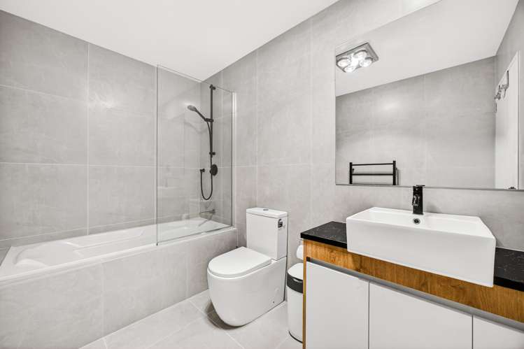 117 Waekahu Road Westgate_14