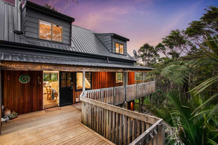 155 Huia Road Titirangi_6