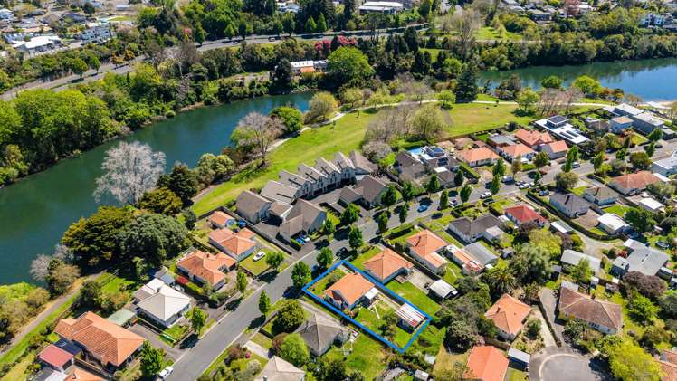 57 Jellicoe Drive Hamilton East_11