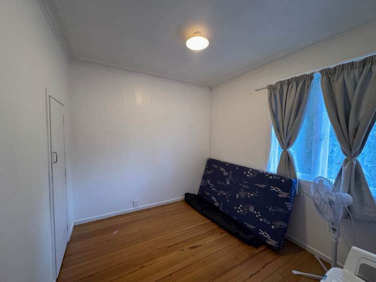 111 Titirangi Road New Lynn_7