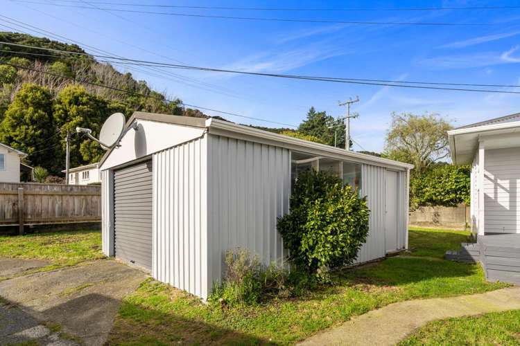 30 Petrie Street Wainuiomata_17