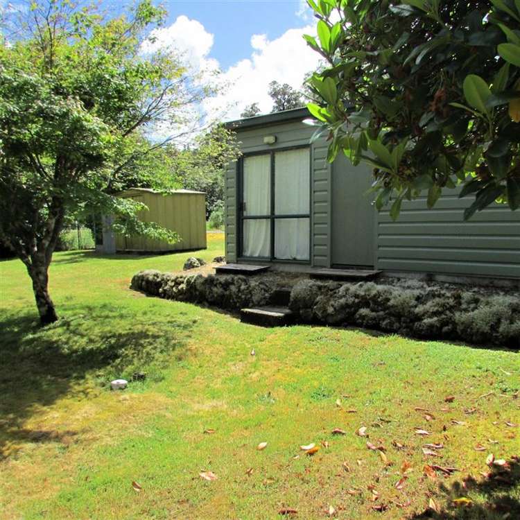 16 Stuart Street Lake Kaniere_10