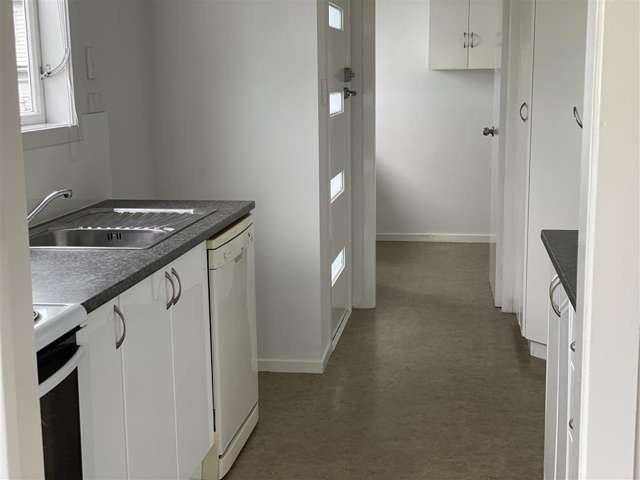 1/21 Lancaster Road 1603_2