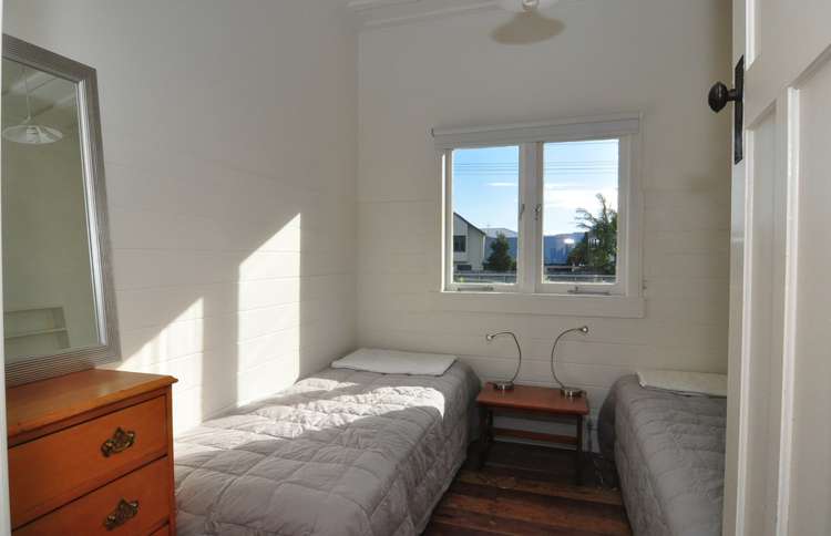 330 Ocean Road Whangamata_14