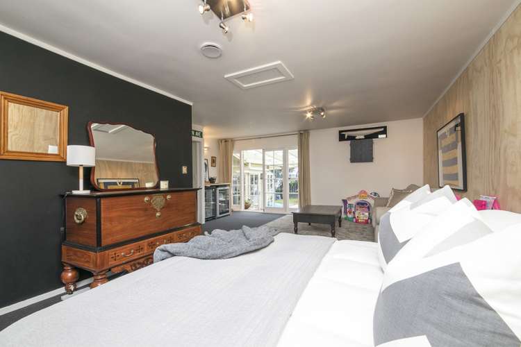 60 Hill Street Onehunga_10