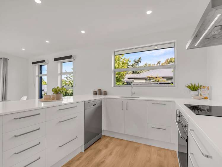 15 Halswell Junction Road Halswell_6