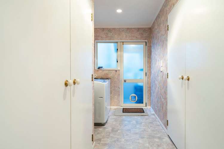 16 Astor Place Welcome Bay_17