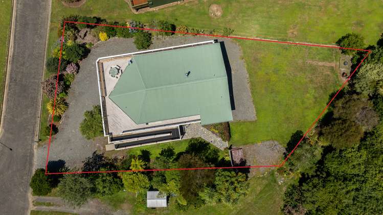 15 Thompson Place Anakiwa and Surrounds_23