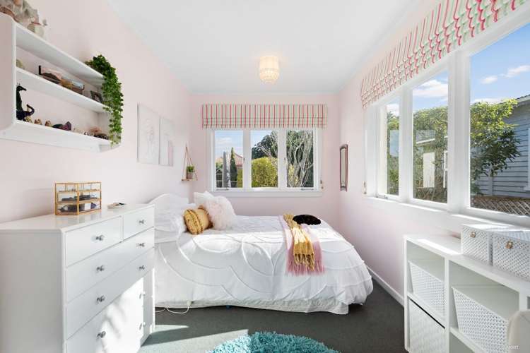 247 Saint Andrews Road Epsom_8