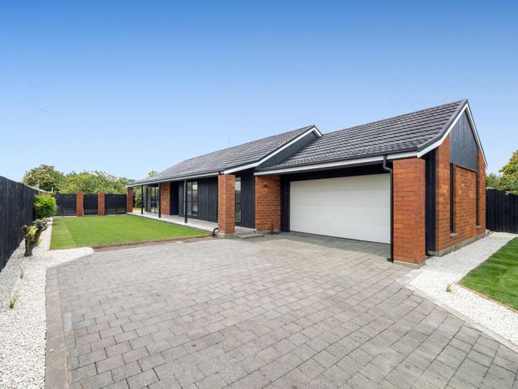 16 Heathglen Avenue_1