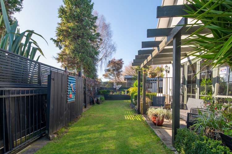 1 Stonebridge Park Drive Holdens Bay_15