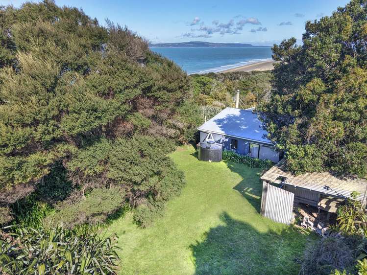 6569 Pouto Road Pouto_20