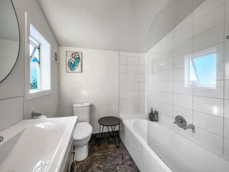 20 Shrimpton Road 2128_8
