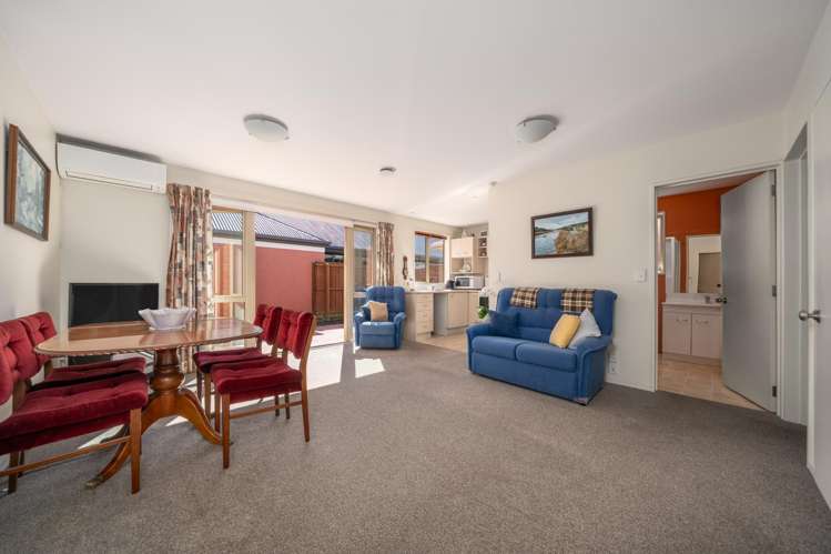 3/108 Yaldhurst Road_1