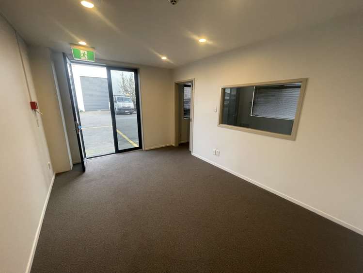 1/40F Brisbane Street Sydenham_3
