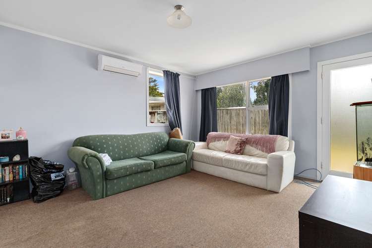 38A & 38B Anthony Crescent Bader_20