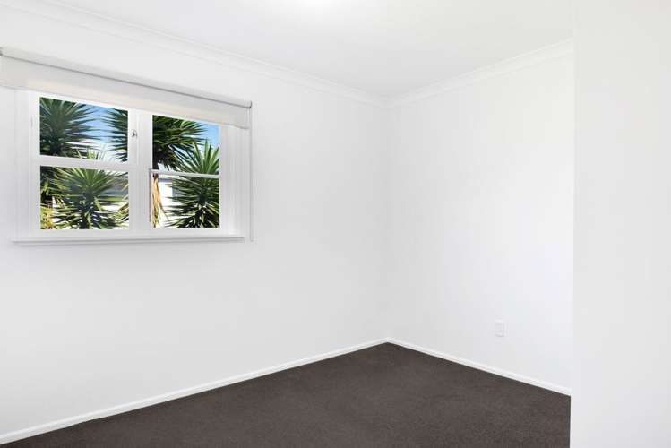 20 Aotaki Street Otaki_11
