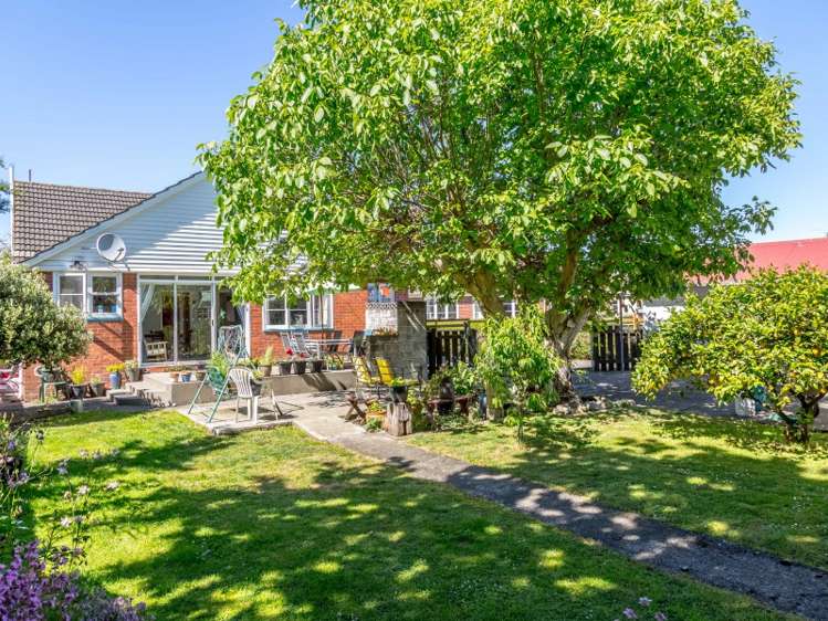 35 Masters Crescent Masterton_11