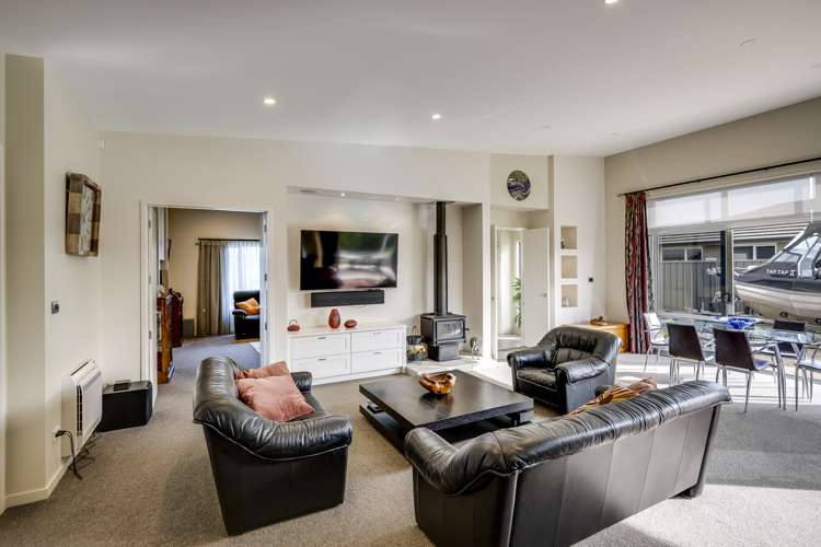 52 Orotu Drive Poraiti_5