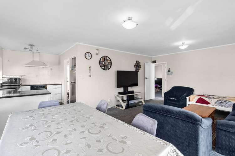 2/6 Wicklow Place_4