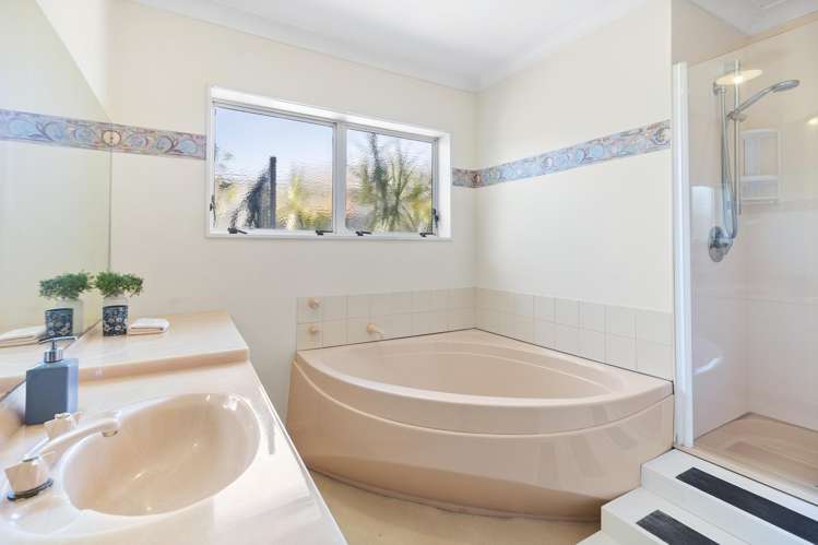 263d Meola Road Point Chevalier_10