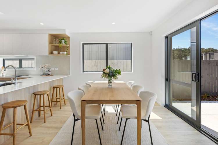 40 Wakaturia Way Glenfield_9