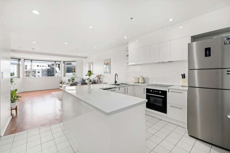 9E/205 Hobson Street_5