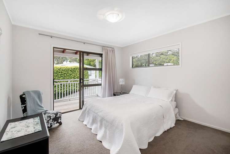 36 Whangaparaoa Road Red Beach_26