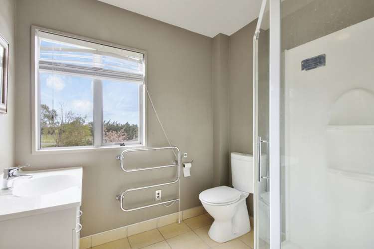 8 Dohrmans Road Oxford_14