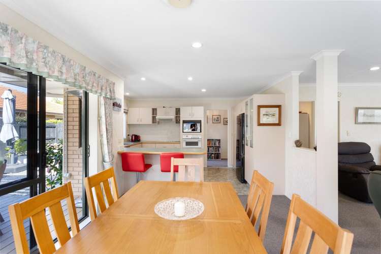 6 Bahamas Key Papamoa_4