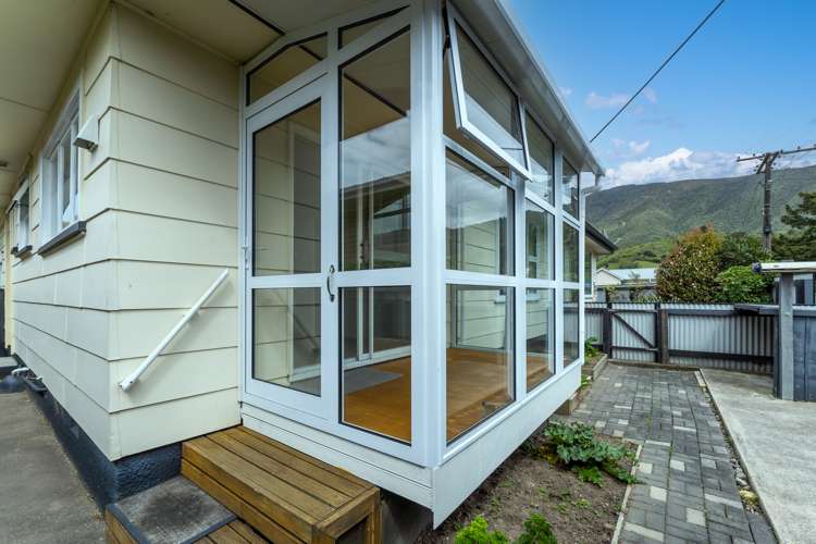 8 Buller Street Picton_14