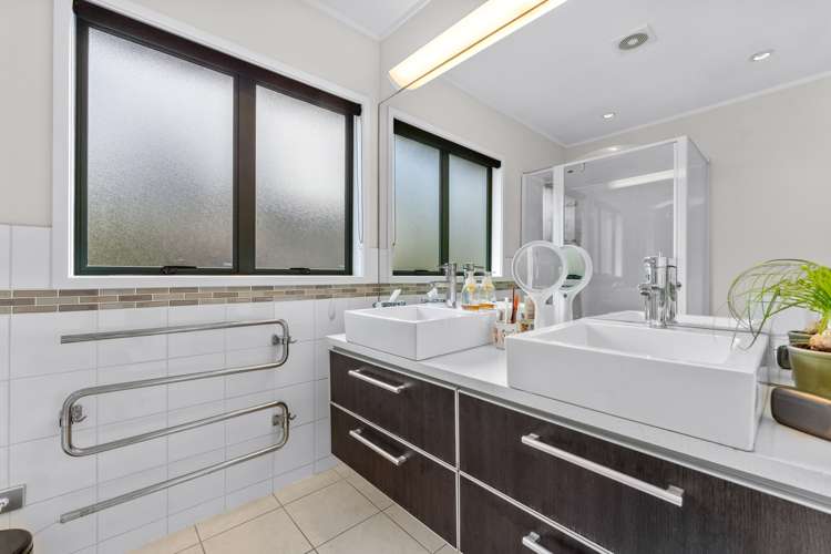 140 Chelsea View Drive Chatswood_19