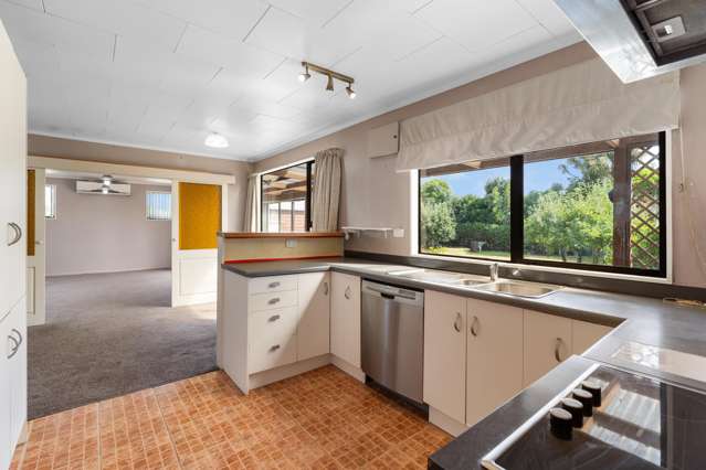 28 Kiharoa Street Otaki Beach_4