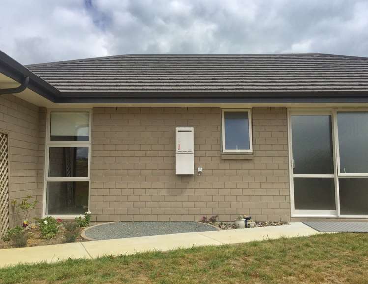 84 Seventh View Avenue Beachlands_11